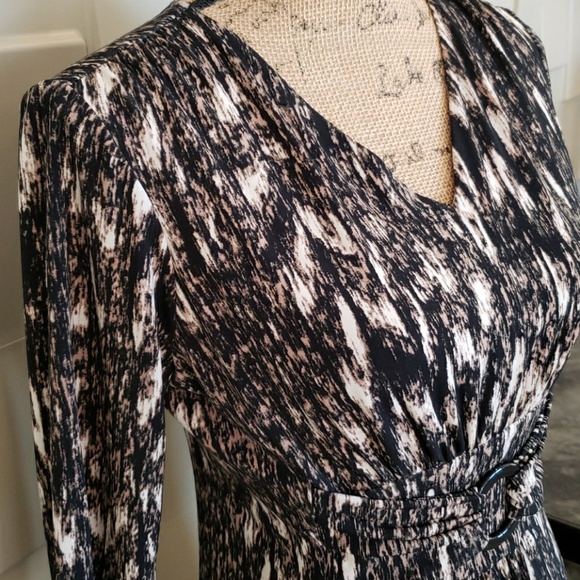 Nina Leonard dress black tan animal print 3/4 sleeve V neck Size Small - Picture 3 of 5